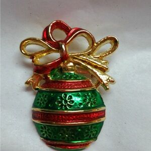 Holiday Vintage Ornament Brooch | AAI | Christmas Tree Ball